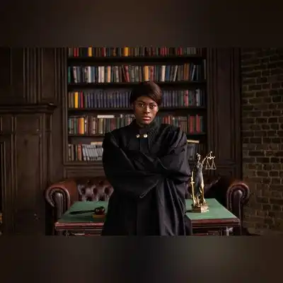 韩雅欣